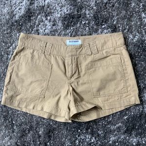 OLD NAVY FLAT FRONT KHAKI UTILITY SHORTS SIZE 6